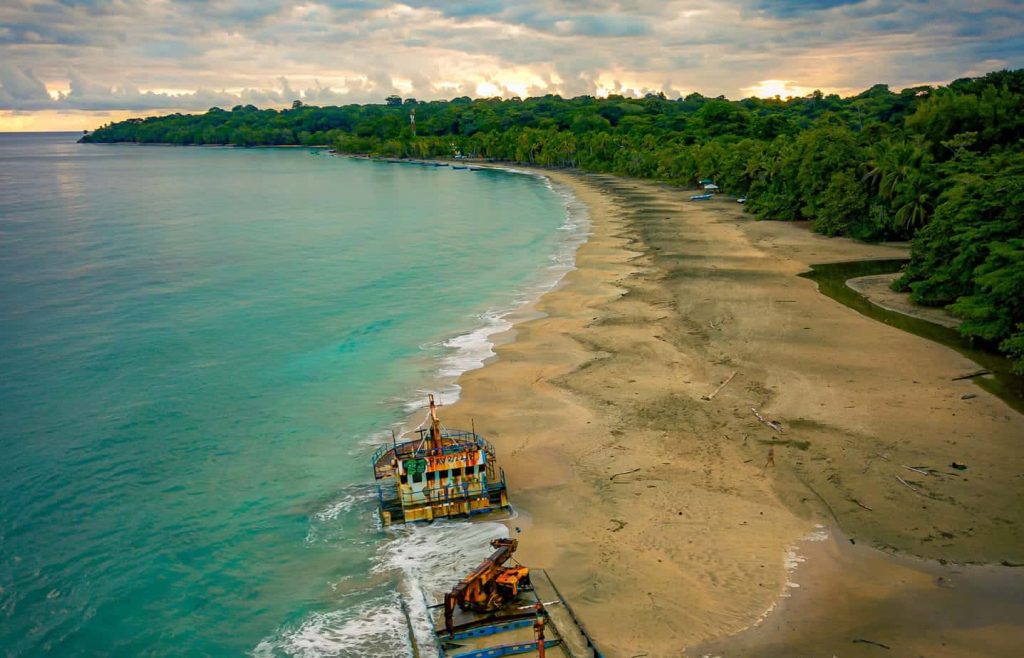 Embracing the Digital Nomad Lifestyle